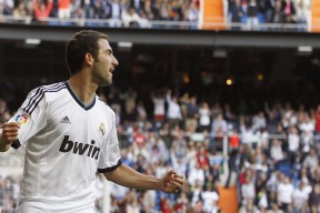 MILAN SPORTS中国站-西甲裁判语义识别系统提升VAR判罚准确率，足球var裁判有几个